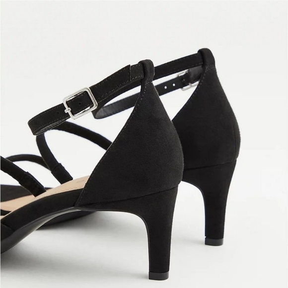 TORRID Black Faux Suede Strappy Set Back Heel Size 10 - Picture 5 of 13